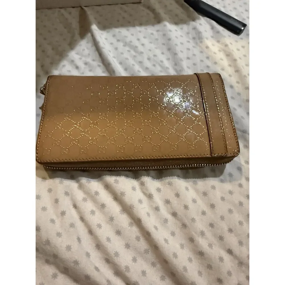 Gucci Microguccissima Patent Leather Zip Around Wallet